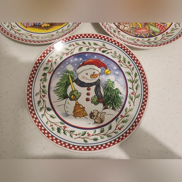 Vintage Lilian Vernon Ceramic 9in Plates Santa Christmas Snowman Tree Set Of 3 - Picture 3 of 6